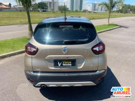 Renault - Captur Iconic 1.3 TB 16V Flex 5p