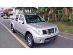 Nissan - Frontier LE CD 4x4 2.5 TB