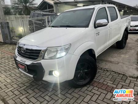 Toyota - Hilux CD SRV 4x4 2.7 Flex 16V