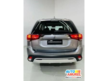 Mitsubishi - Outlander 2.0 16V 160cv 